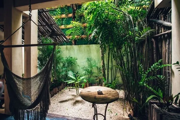 Garden Suite w/private bathtub