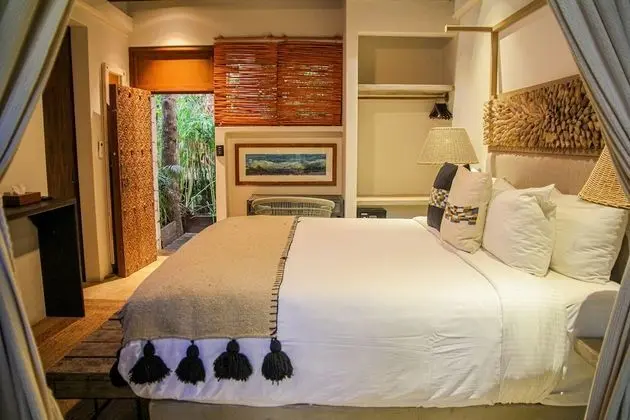 Garden Suite w/private bathtub