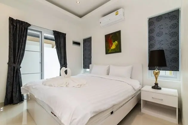 4-Bedrooms Villa with Private Pool