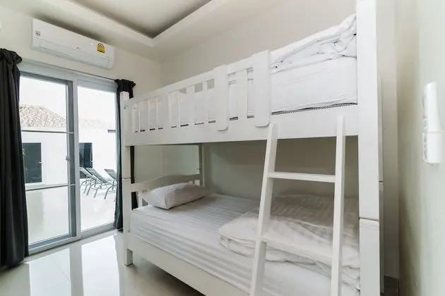 4-Bedrooms Villa with Private Pool