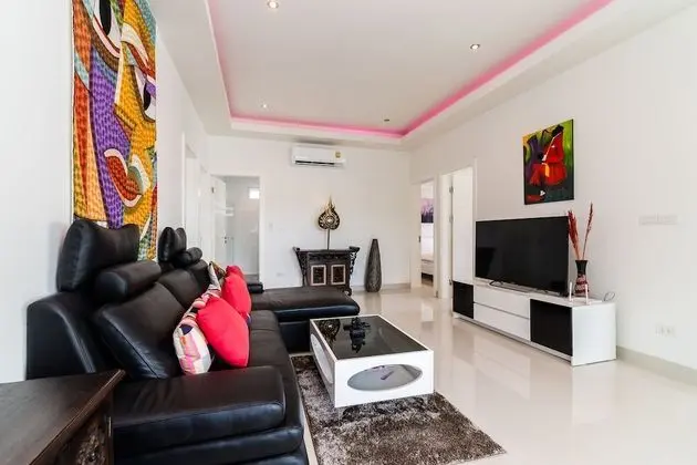 4-Bedrooms Villa with Private Pool