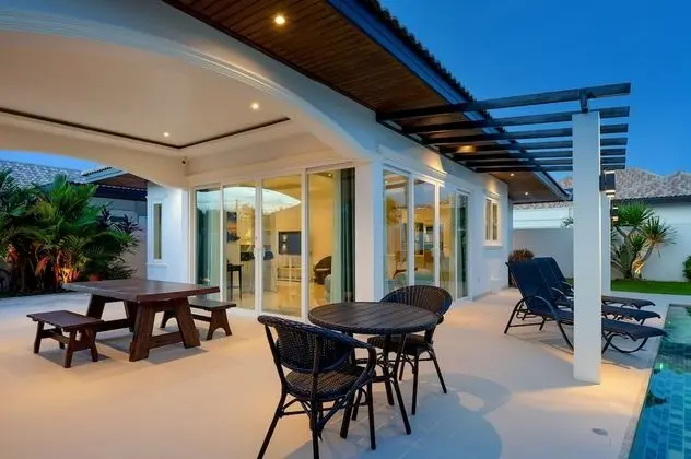 Classic Villa