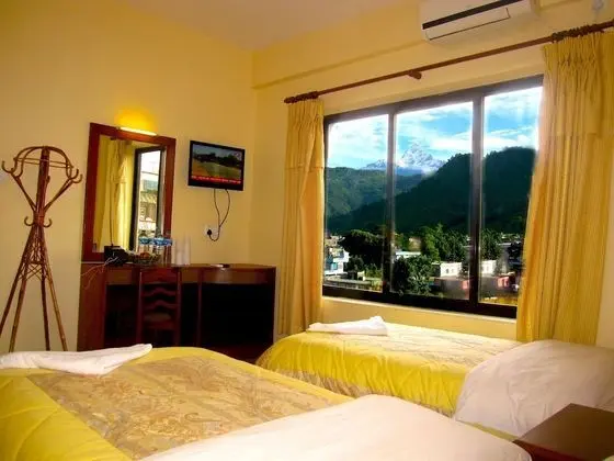 Deluxe Tek Büyük Yataklı Oda, Dağ Manzaralı