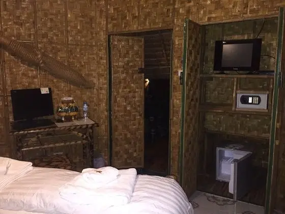 Comfort Bungalov, 1 Büyük (Queen) Boy Yatak, Teras, Göl Kenarı