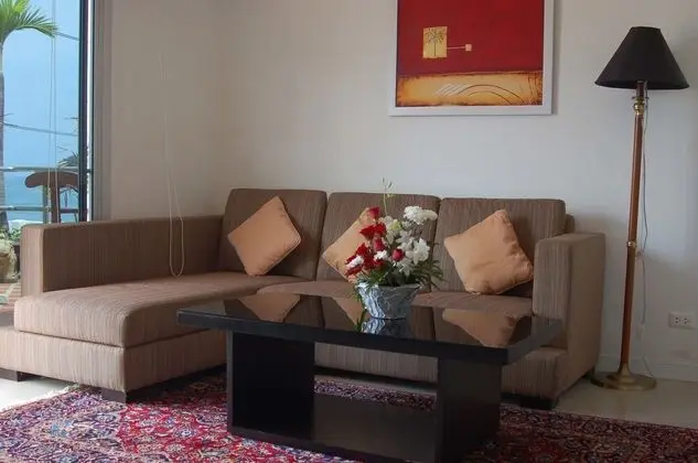 Çatı Katı Süiti (Penthouse)