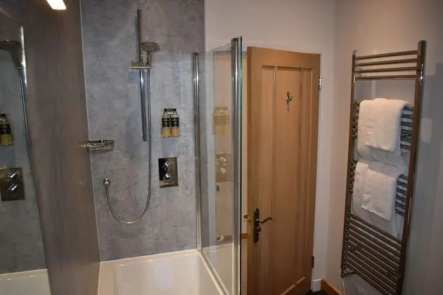 İki Ayrı Yataklı Oda, Özel Banyo (Sycamore)