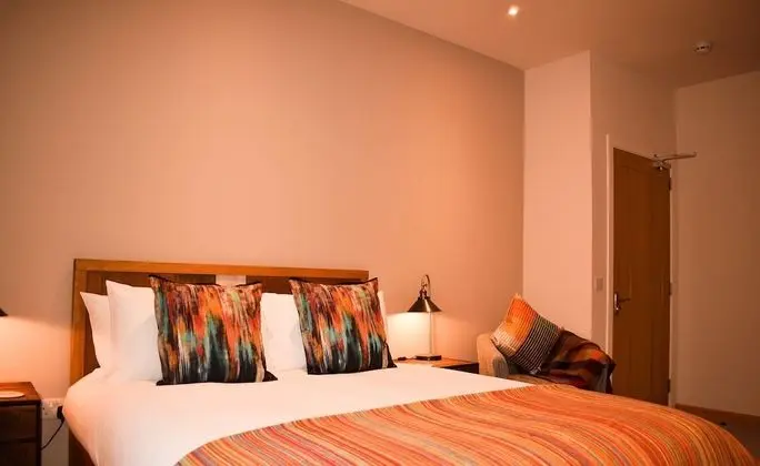 Tek Büyük Yataklı Oda, Banyolu/Duşlu (Beech)