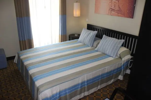 Tek Kişilik Oda, Nehir Manzaralı