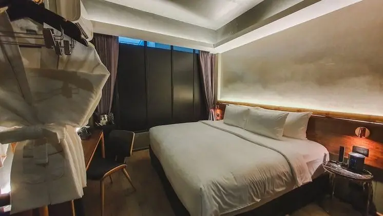 Standard King Room at First Floor (OTF)