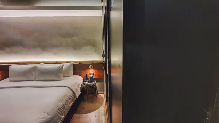 Standard King Room at First Floor (OTF)