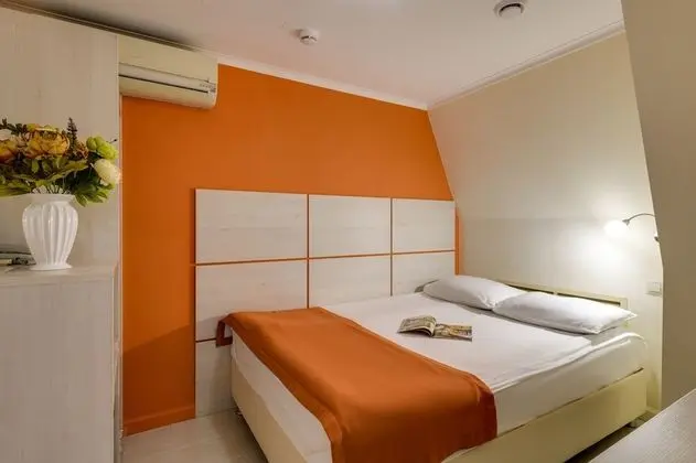 Economy Tek Büyük Yataklı Oda