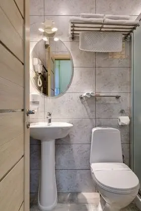 Standard Tek Büyük Yataklı Oda