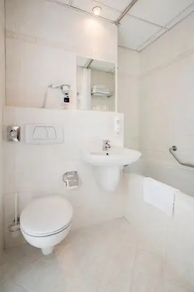 1 Çift Kişilik Veya 2 Tek Kişilik Yatak Standard