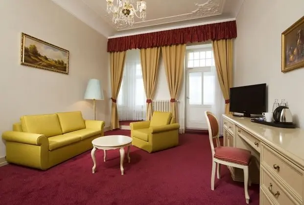 Deluxe Tek Büyük Yataklı Oda, Balkon