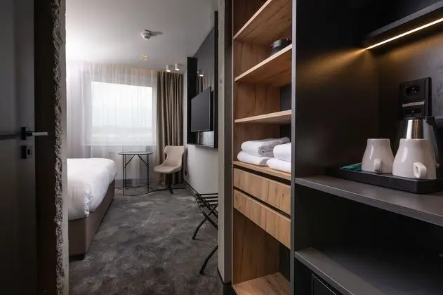 Deluxe Tek Büyük veya İki Ayrı Yataklı Oda