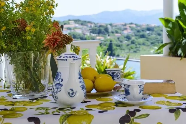 Apart Daire, 1 Yatak Odası, Teras, Deniz Manzaralı