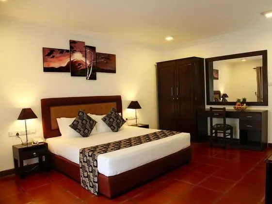 Büyük Yataklı Tek Kişilik Oda