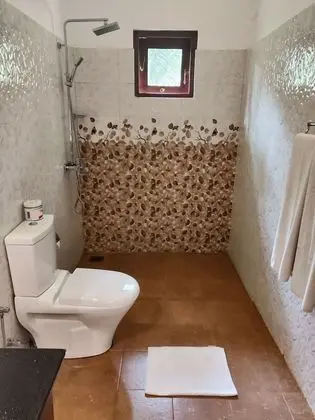 Büyük Yataklı Tek Kişilik Oda