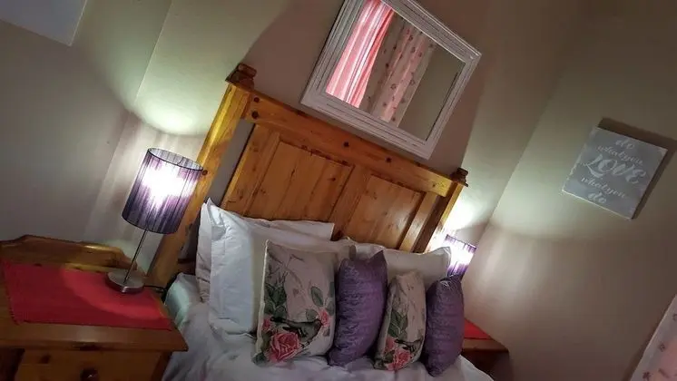 Tek Büyük Yataklı Oda