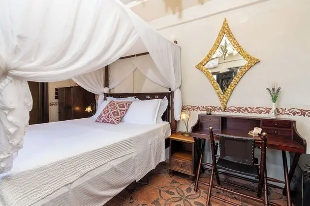 Tek Büyük Yataklı Oda, 1 Büyük (Queen) Boy Yatak