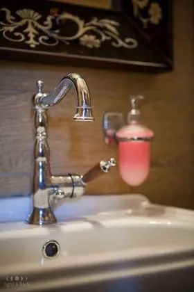 Tek Büyük Yataklı Oda, 1 Büyük (Queen) Boy Yatak