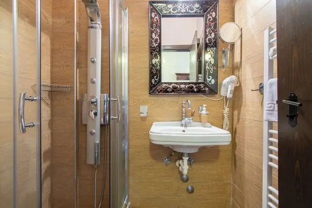 Tek Büyük Yataklı Oda, 1 Büyük (Queen) Boy Yatak