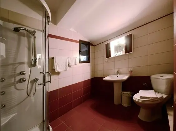Standard Tek Büyük Yataklı Oda