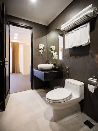 Üç Kişilik Oda, Özel Banyo