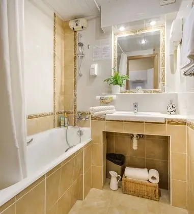 Economy Tek Kişilik Oda, Ortak Banyo