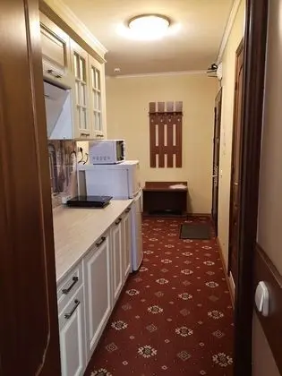 Economy Üç Kişilik Oda, Ortak Banyo