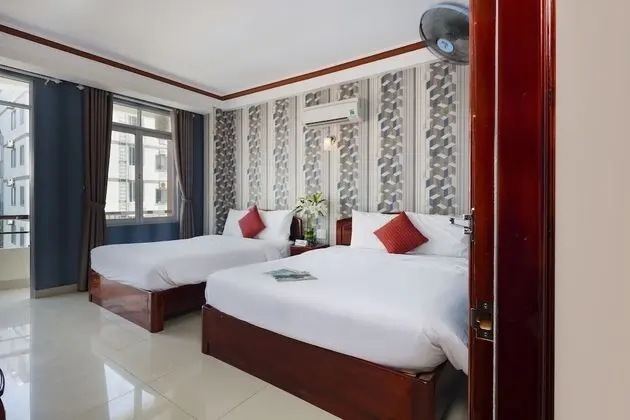 Deluxe Üç Kişilik Oda, 1 Yatak Odası, Şehir Manzaralı