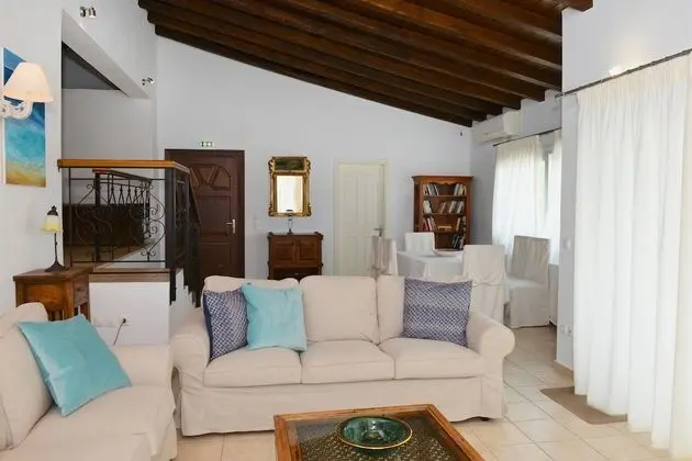 Panoramic Apart Daire, Deniz Manzaralı
