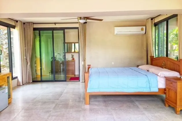 Standard Room with Pool Access