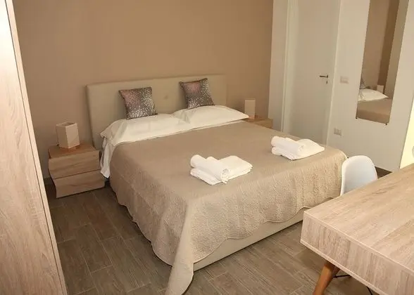 Tek Büyük Yataklı Oda, Balkon