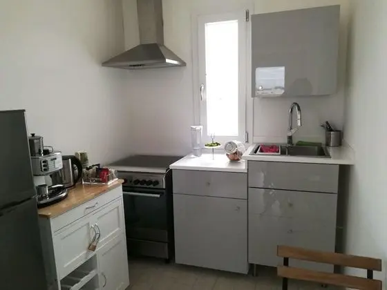 Tek Büyük Yataklı Oda, Balkon