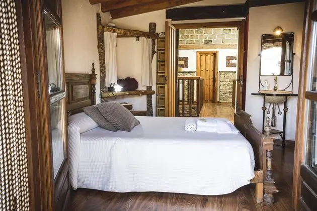 1 Çift Kişilik Veya 2 Tek Kişilik Yatak Standard