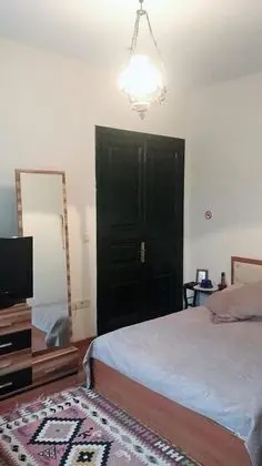 Double or Twin Room (Shared Balcony)