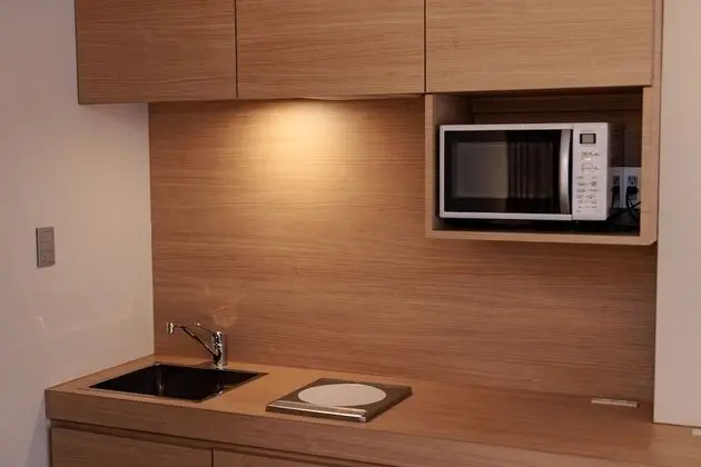 Signature Tek Büyük Yataklı Oda, Sigara İçilmez (with Sofa)