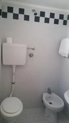 Standard Dört Kişilik Oda