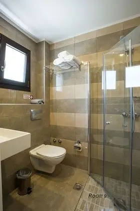 Standard Üç Kişilik Oda, Balkon, Tepe Manzaralı (4)