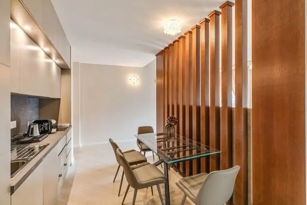 Deluxe Stüdyo Süit