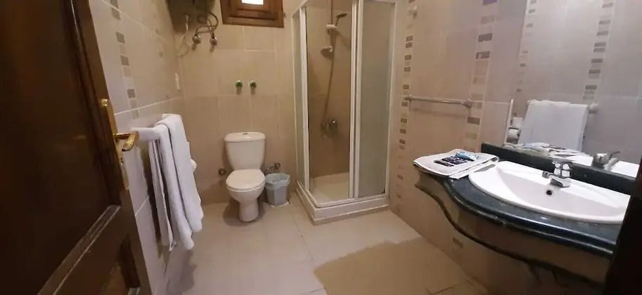 Üç Kişilik Oda