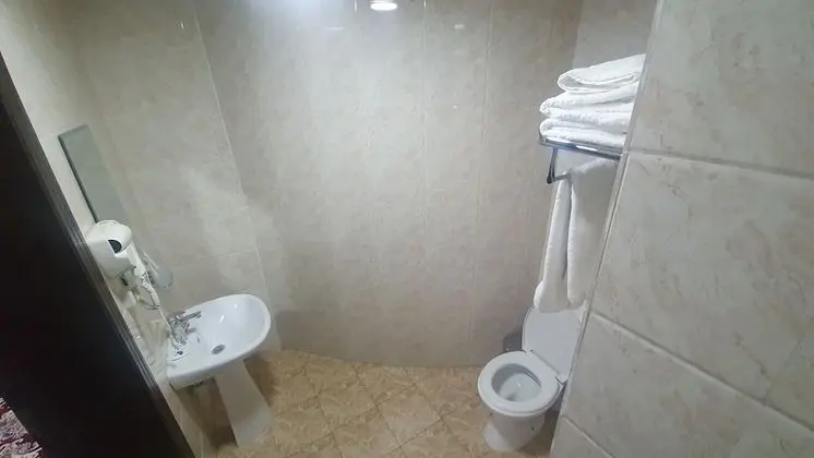 Standard Tek Büyük Yataklı Oda