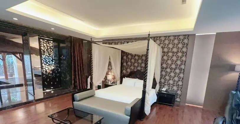 Tek Büyük Yataklı Oda (RESPLENDENT)