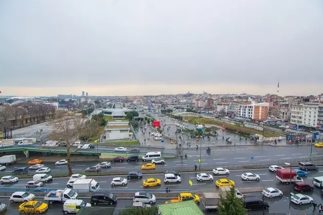 Üç Kişilik Oda