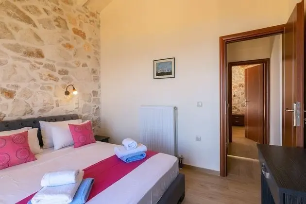 Villa, 3 Yatak Odası, Havuz Manzaralı