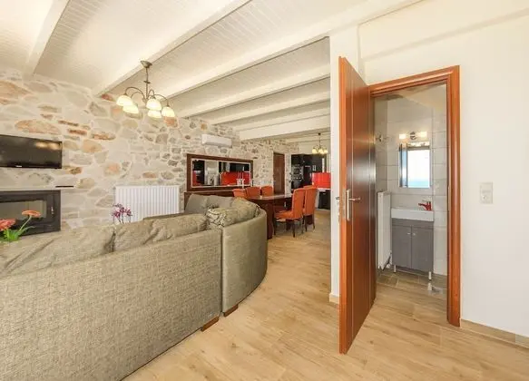 Villa, 3 Yatak Odası, Havuz Manzaralı