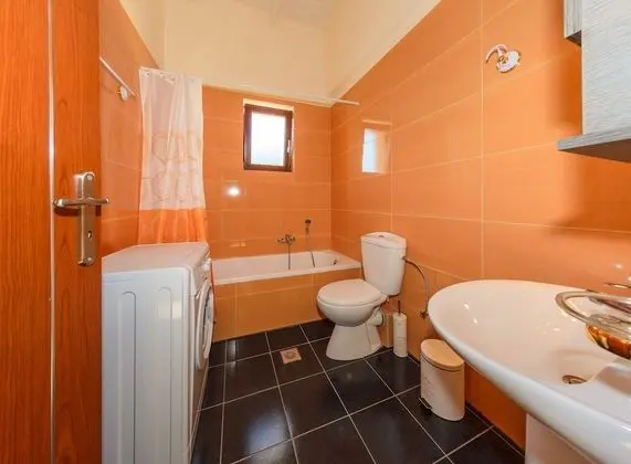 Villa, 3 Yatak Odası, Havuz Manzaralı