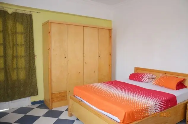 Classic Tek Büyük Yataklı Oda, Birden Çok Yatak Odası, Kanal Manzaralı