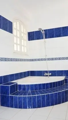 Classic Tek Büyük Yataklı Oda, Birden Çok Yatak Odası, Kanal Manzaralı
